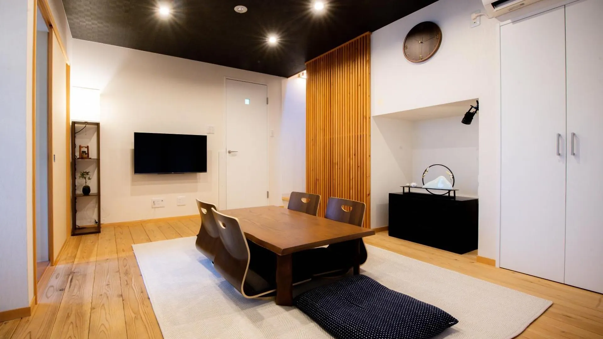 Kyoya Nobuhiro Reisen Villa Kiotó Japán